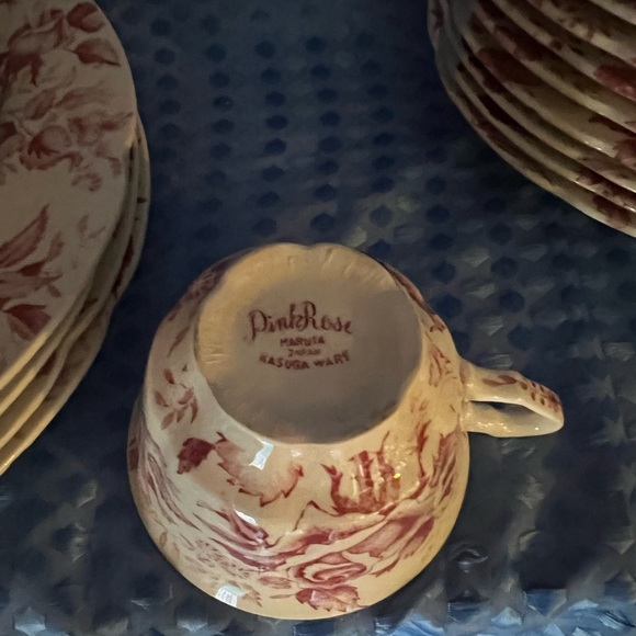 Pink Rose Rim Cereal Soup bowl by Maruta Japan Kasuga Ware / Vintage Ceramic. - Picture 2 of 6